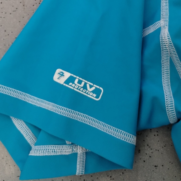 Nautica Sports Wear Sailing Heriatage Rash Guard Swim Surf Shirt Back Size XL - Picture 5 of 13